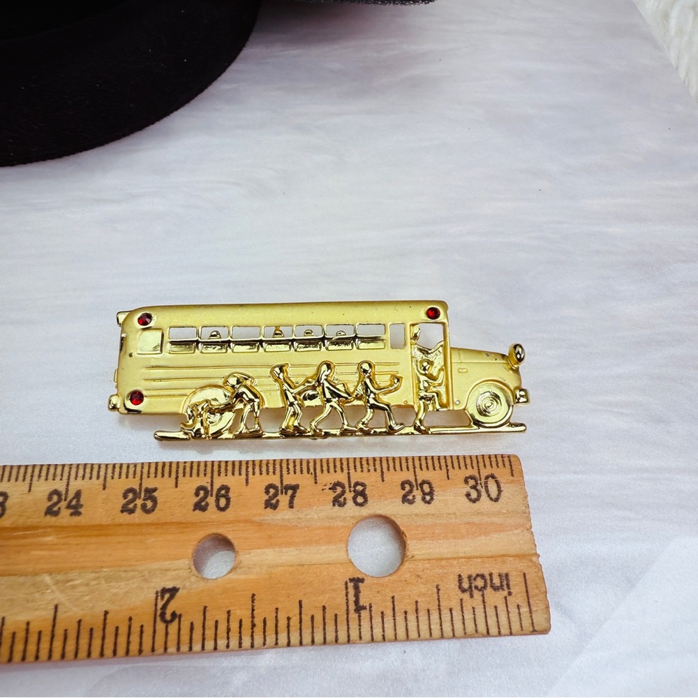 Vintage Goldtone School Bus Brooch with Red Accents - Picture 6 of 6